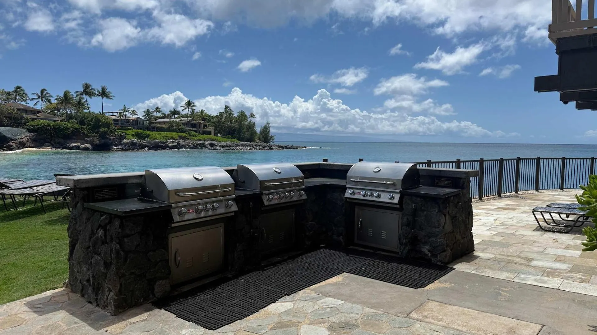 Oceanfront Spacious Retreat, Stunning Views With 2 Lanais, Ac Comfort Kahana Appartamento