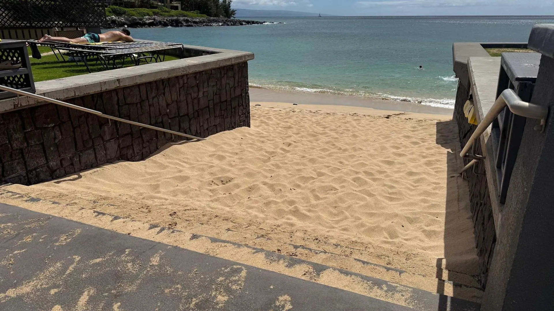Oceanfront Spacious Retreat, Stunning Views With 2 Lanais, Ac Comfort Kahana